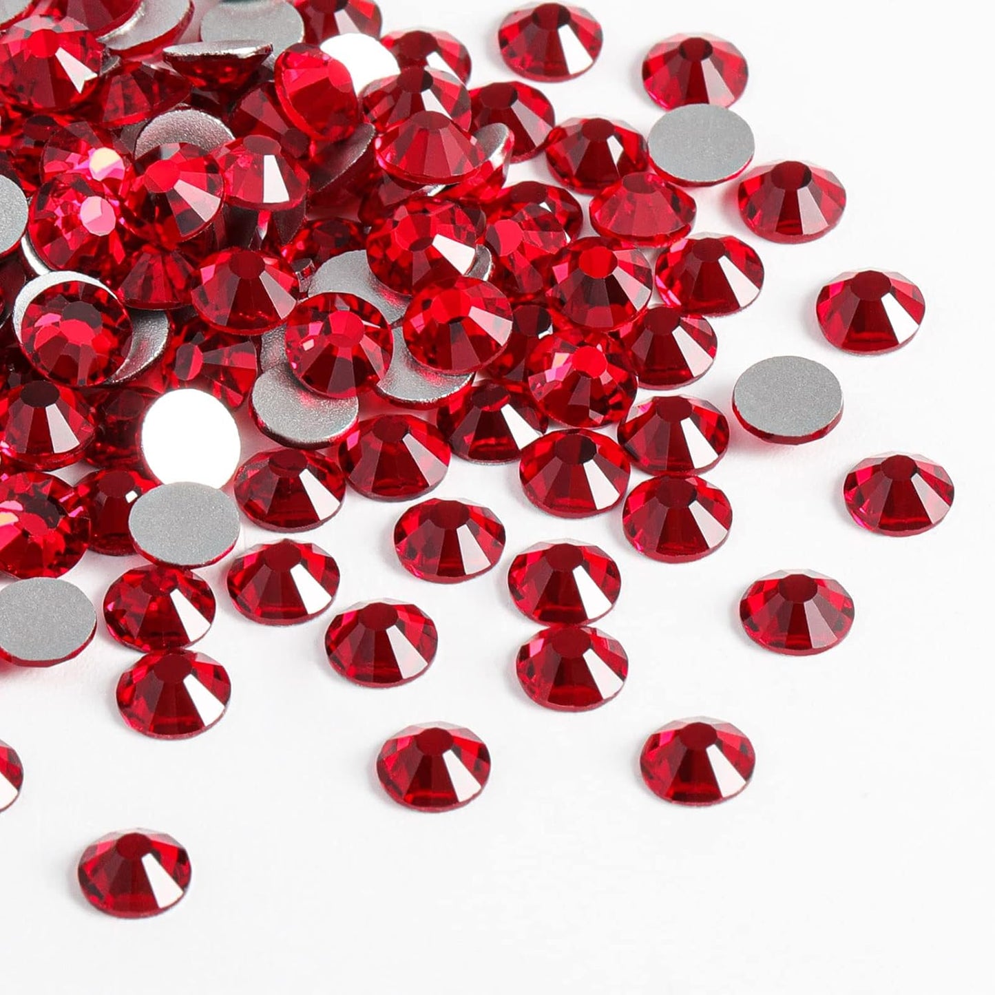 Beadsland 2880pcs Flat Back Crystal Rhinestones Round Gems for Nail Art and Craft Glue Fix,Siam,SS4,1.5-1.7mm