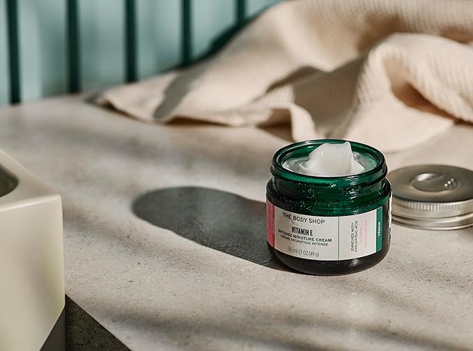 The Body Shop Vitamin E Intense Moisturizer, For Dry Skin, with Hyaluronic Acid, 72Hr Hydration, Vegan, 1.7 Oz
