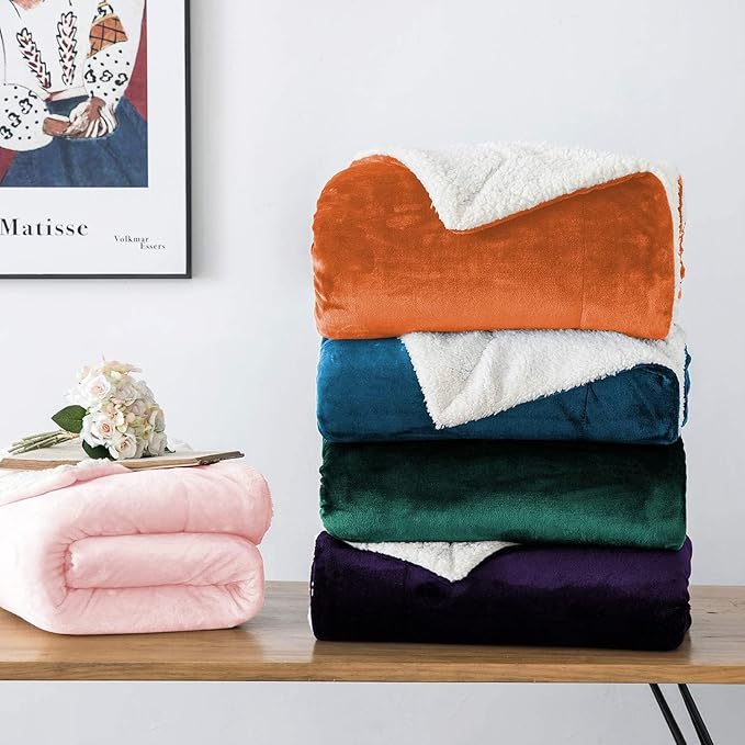 IR Imperial Rooms Emerald Green Sherpa Fleece Throw Blanket for Bed - Wholesale Bulk Pack of 16 Sherpa Blankets - Soft Fluffy Throw Blankets for Hotels, Guest Bedroom, 50x60 Inches
