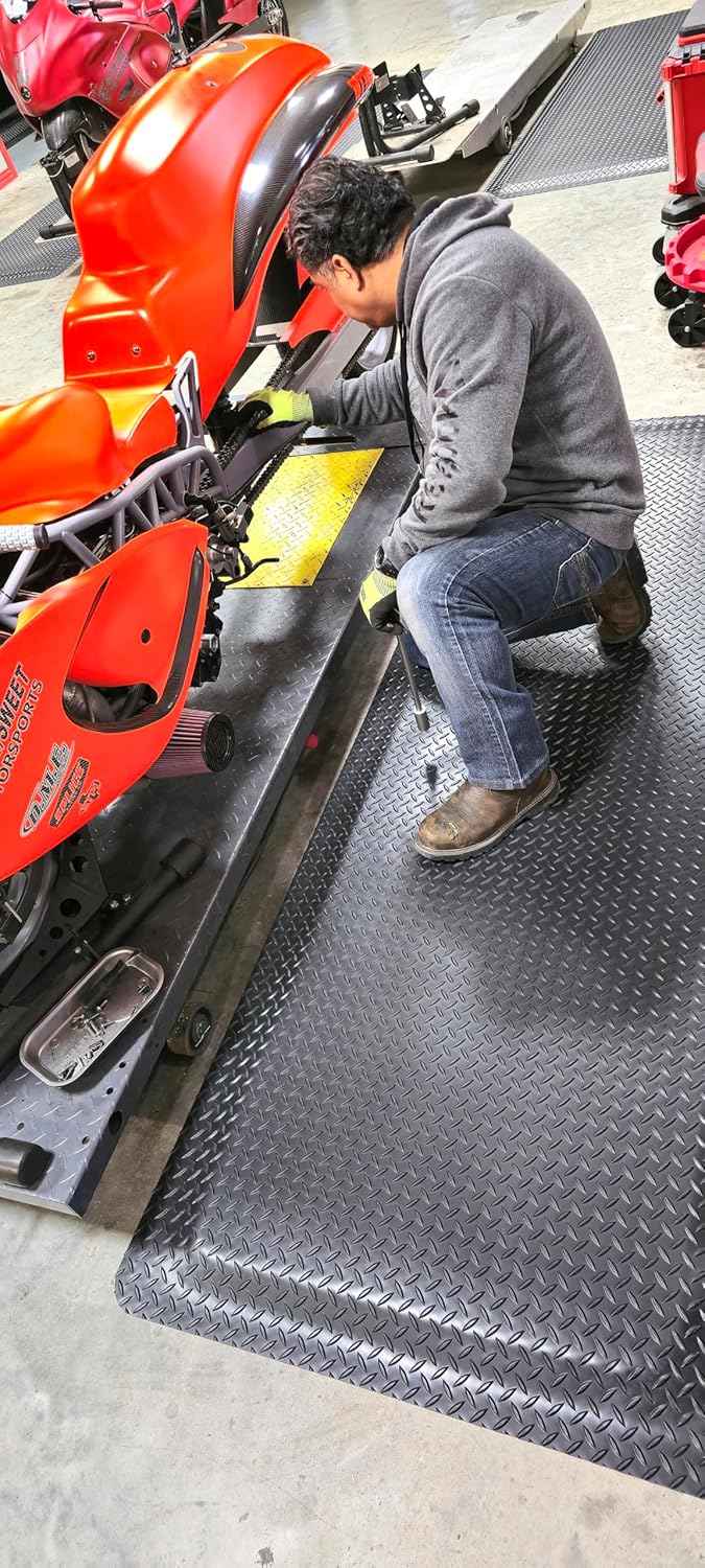 Rhino Mats, American Classic Diamond Anti-Fatigue Mats, Industrial Ergonomic Comfort Standing Mat for Work, Home, Garage, Office, Kitchen or Anywhere (Black 9/16" Thick, 3 FT. x 4 FT.)