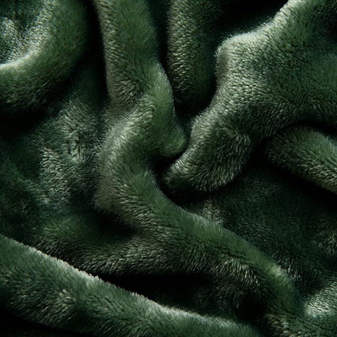 SOCHOW Flannel Fleece Blanket Twin Size, All Season Super Soft Cozy Blanket for Bed or Couch, Olive Green, 60" X 80"