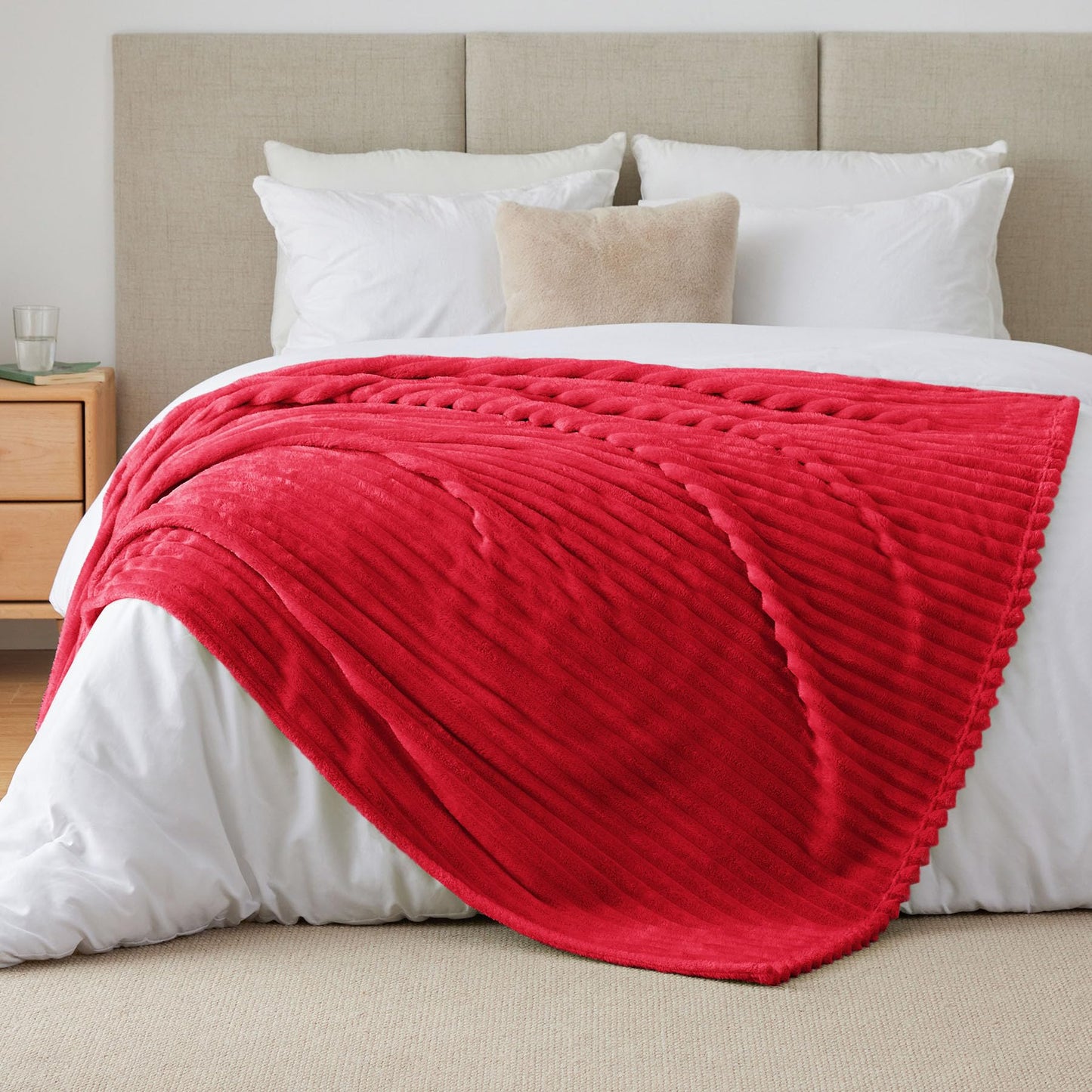 BEDELITE Fleece Throw Blanket for Couch, 300GSM Soft & Warm Fluffy Queen Blanket, Decorative and Giftable Striped Red Blankets for Women, Men, 50"x60"