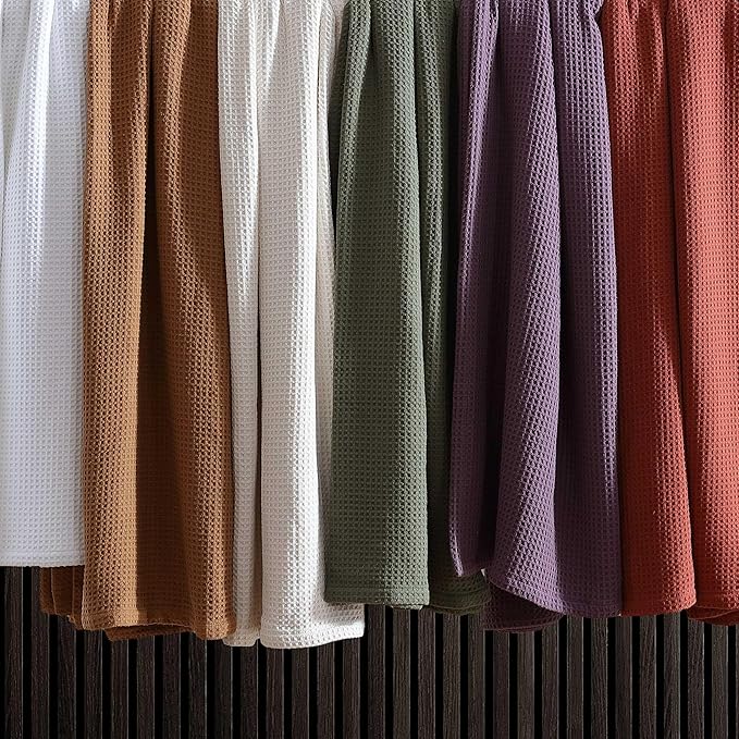 Eddie Bauer - Twin Blanket, Super Soft & Medium Weight, Softens Every Wash (Solid Waffle Purple, Twin)