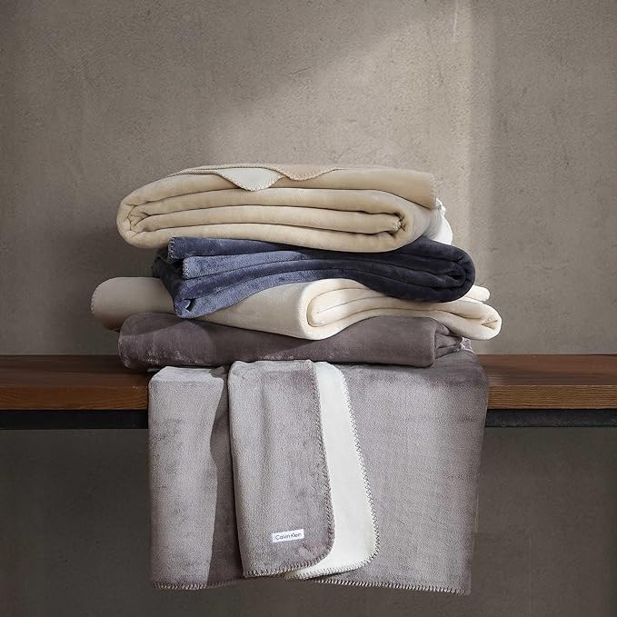 Calvin Klein - King Blanket, Super Soft Plush Bedding, Luxury Bed Blanket, Oeko-Tex Certified (Modern Reversible Solid Grey, King)
